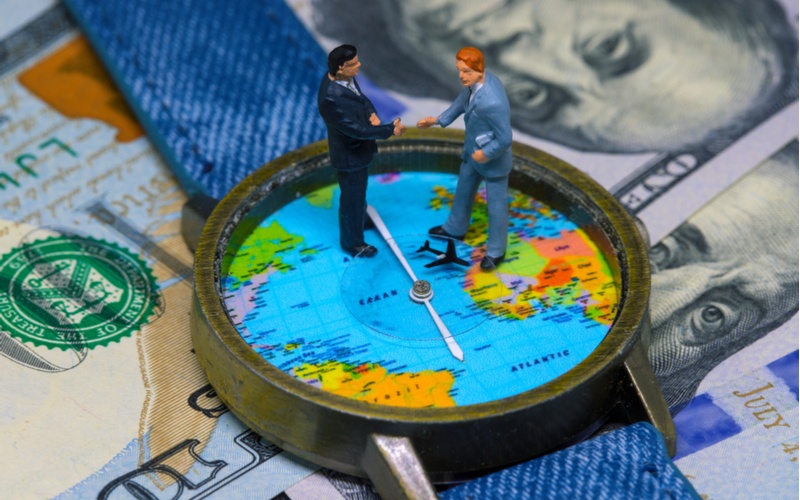 More information about "Trade Decisions: Risk or Profits?"